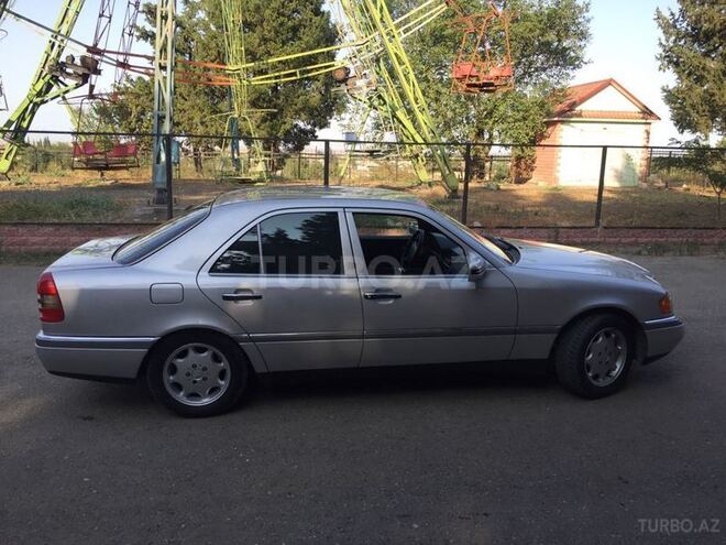 Mercedes C 200 1995, 180,000 km - 1.8 l - Cəlilabad
