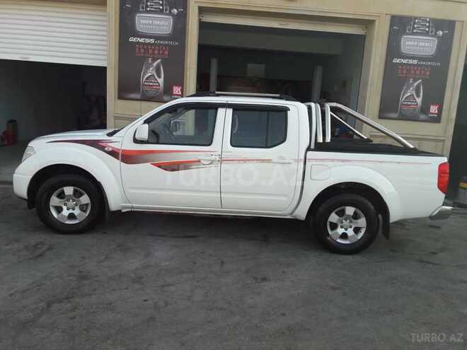 Nissan Navara 2012, 160,000 km - 2.5 л - Bakı