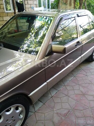 Mercedes 190 1990, 389,246 km - 2.0 l - Bakı