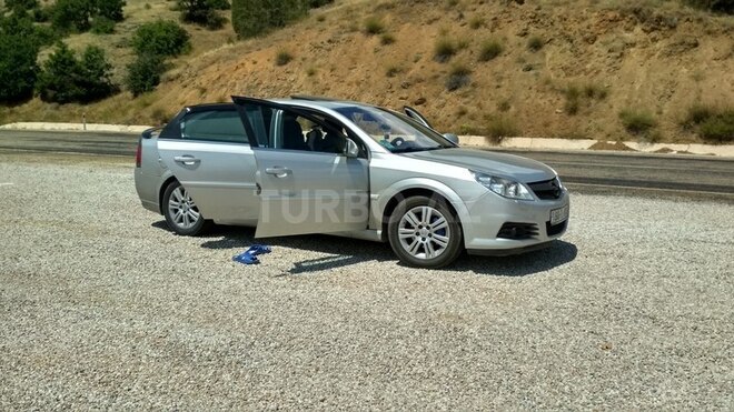 Opel Vectra 2006, 325,000 km - 1.9 l - Bakı