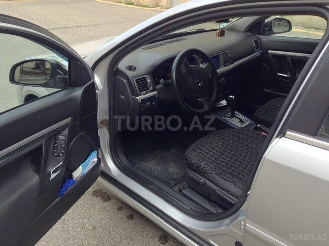 Opel Vectra 2006, 325,000 km - 1.9 l - Bakı