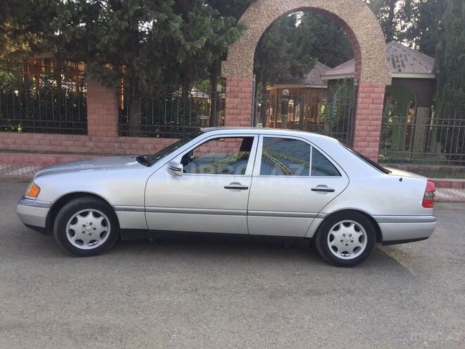 Mercedes C 180 1995, 400,000 km - 1.8 l - Cəlilabad