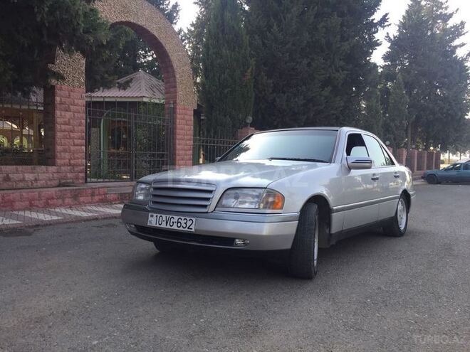Mercedes C 180 1995, 400,000 km - 1.8 l - Cəlilabad