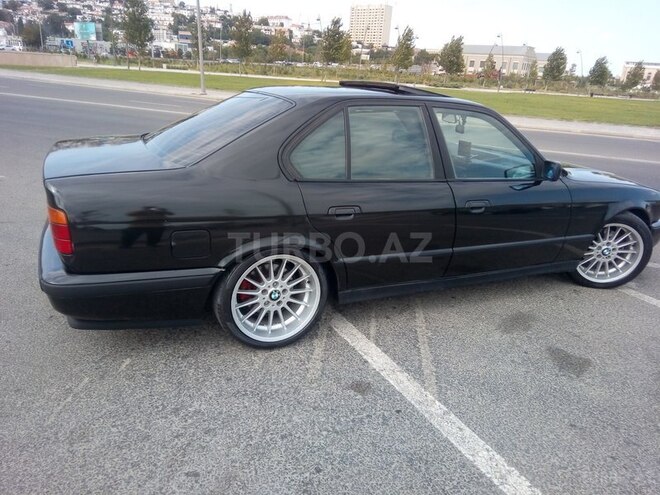 BMW 525 1993, 187,000 km - 2.5 l - Bakı