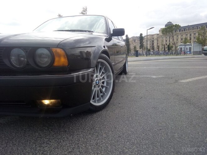 BMW 525 1993, 187,000 km - 2.5 l - Bakı