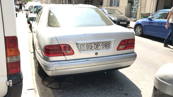 Mercedes E 220 1998, 500,000 km - 0.3 l - Bakı