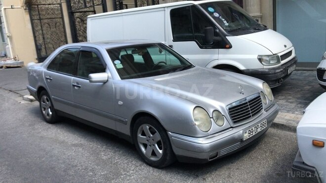 Mercedes E 220 1998, 500,000 km - 0.3 l - Bakı