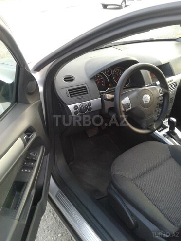 Opel Astra 2008, 180,000 km - 1.8 л - Bakı