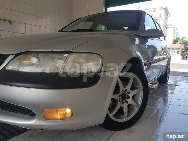 Opel Vectra 1996, 410,000 km - 1.8 л - Sumqayıt