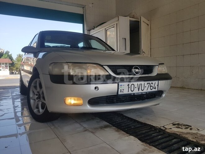 Opel Vectra 1996, 410,000 km - 1.8 л - Sumqayıt