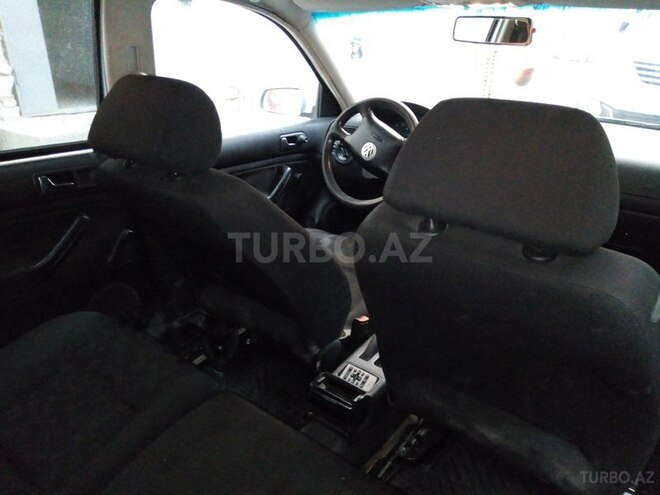 Volkswagen Golf 1998, 213,500 km - 1.6 l - Sumqayıt