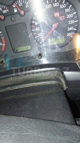 Volkswagen Golf 1998, 213,500 km - 1.6 l - Sumqayıt