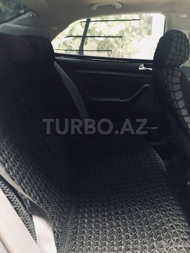 Volkswagen Jetta 2010, 124,000 km - 1.6 l - Bakı