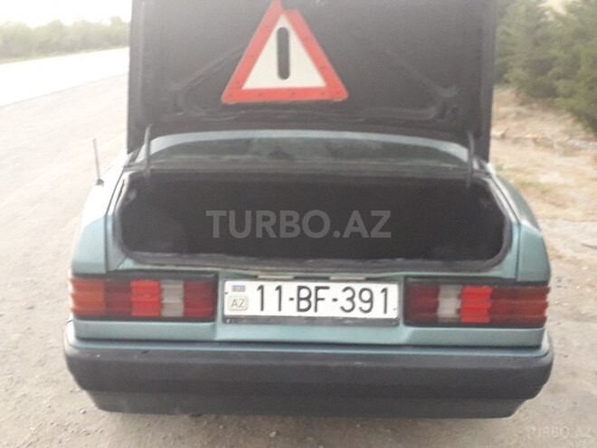 Mercedes 190 1993, 290,000 km - 1.9 l - Sumqayıt