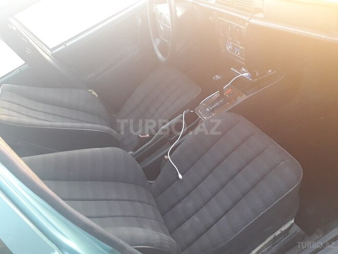 Mercedes 190 1993, 290,000 km - 1.9 l - Sumqayıt