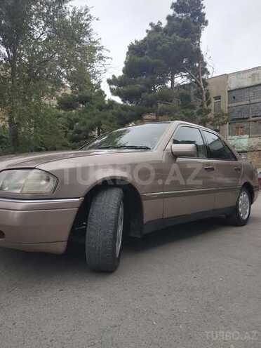 Mercedes C 200 1994, 240,000 km - 2.0 l - Sumqayıt