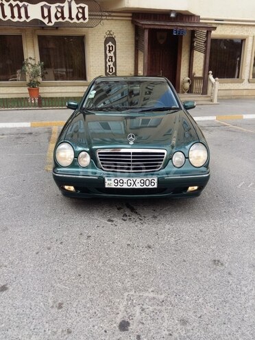 Mercedes E 270 2000, 240,000 km - 2.7 l - Bakı