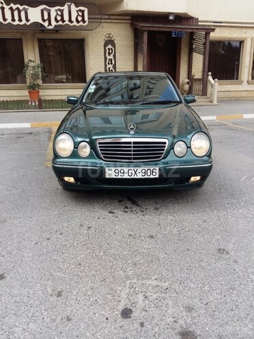 Mercedes E 270 2000, 240,000 km - 2.7 l - Bakı