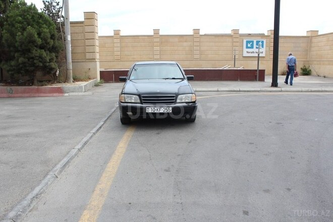 Mercedes C 200 1995, 365,082 km - 2.0 l - Bakı