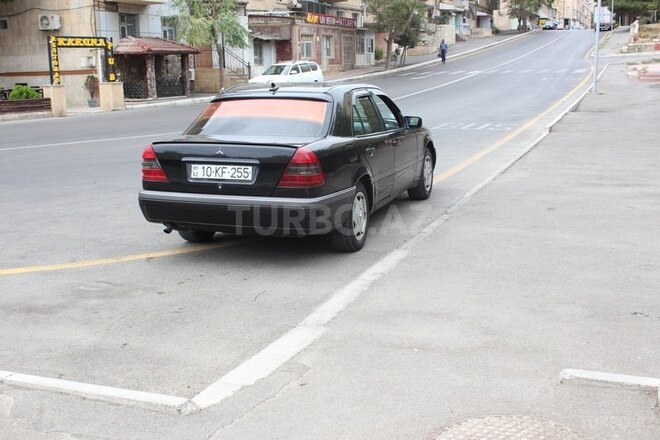 Mercedes C 200 1995, 365,082 km - 2.0 l - Bakı