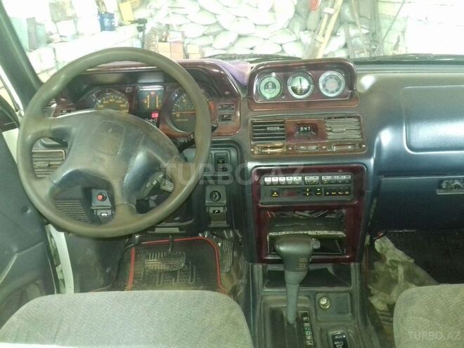 Mitsubishi Pajero 1994, 388 km - 2.8 l - Bakı