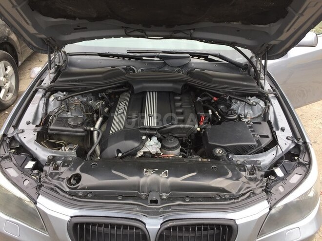 BMW 530 2004, 234,000 km - 3.0 l - Bakı