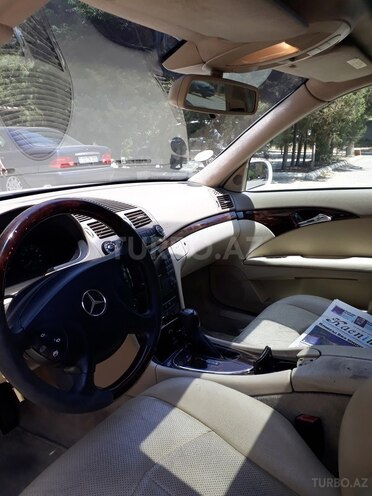 Mercedes E 240 2002, 357,000 km - 2.6 л - Bakı