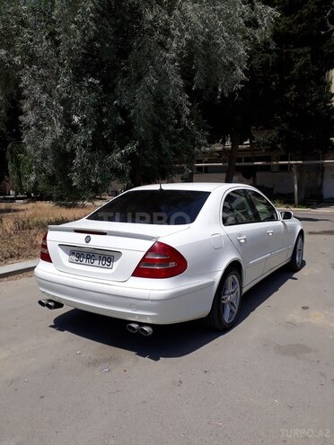 Mercedes E 240 2002, 357,000 km - 2.6 л - Bakı
