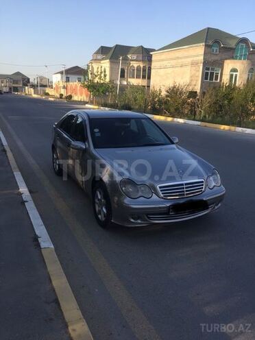 Mercedes C 180 2006, 234,000 km - 1.8 l - Bakı