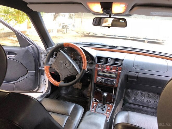 Mercedes C 180 1997, 263,000 km - 1.8 l - Bakı