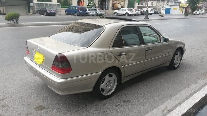 Mercedes C 230 1997, 175,230 km - 2.3 l - Bakı