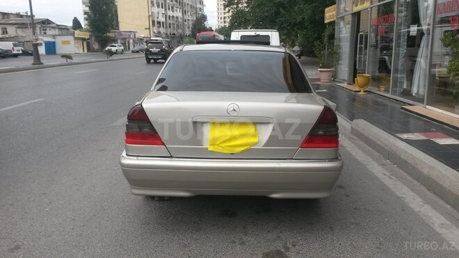 Mercedes C 230 1997, 175,230 km - 2.3 l - Bakı