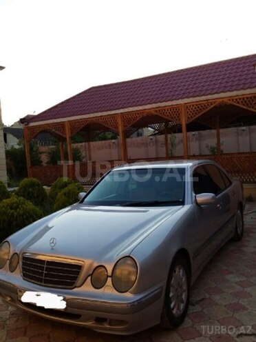 Mercedes E 200 2000, 210,000 km - 2.0 l - Gəncə