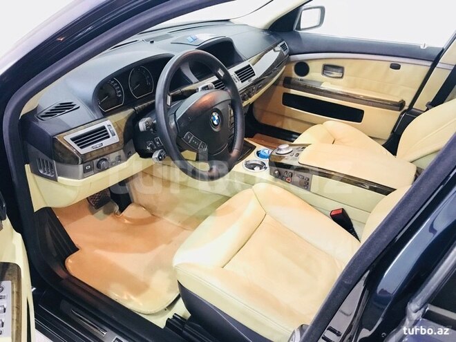 BMW 745 2004, 216,000 km - 4.4 l - Bakı