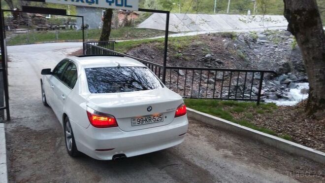 BMW 525 2004, 178,000 km - 2.5 l - Bakı