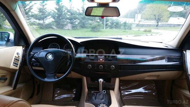 BMW 525 2004, 178,000 km - 2.5 l - Bakı