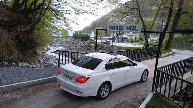 BMW 525 2004, 178,000 km - 2.5 l - Bakı