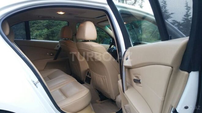 BMW 525 2004, 178,000 km - 2.5 l - Bakı