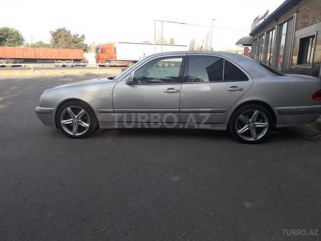 Mercedes E 200 2000, 246,754 km - 2.0 l - Bakı