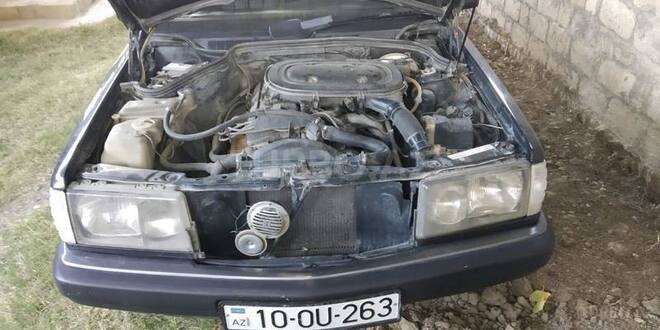 Mercedes 190 1992, 322,000 km - 2.0 л - Bakı