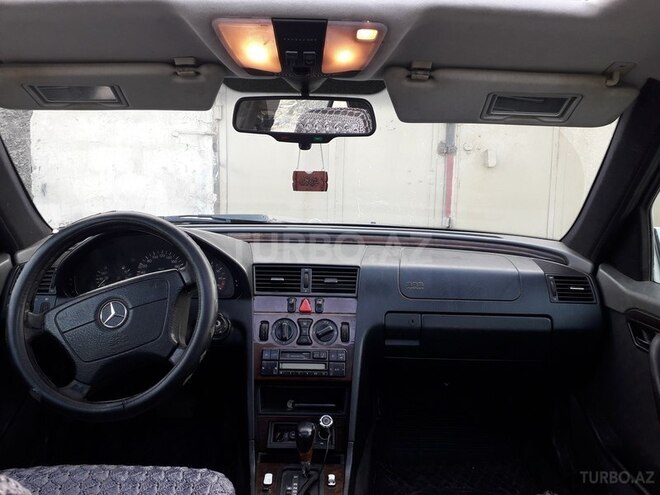 Mercedes C 220 1996, 320,000 km - 2.2 l - Sumqayıt