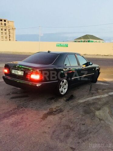 Mercedes E 230 1996, 558,000 km - 0.2 l - Bakı