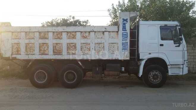 HOWO Sinotruk 2013, 300,000 km - 9.5 л - Bakı