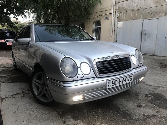 Mercedes E 240 1997, 240,000 km - 2.4 l - Bakı