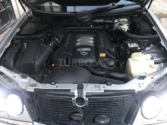 Mercedes E 240 1997, 240,000 km - 2.4 l - Bakı