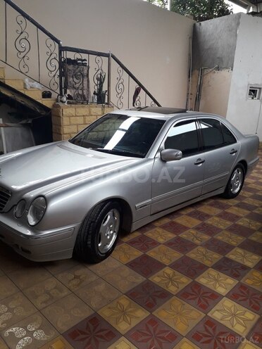 Mercedes E 240 1999, 180,000 km - 2.6 l - Gəncə
