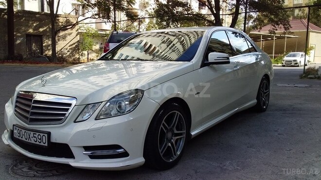 Mercedes E 200 2012, 110,313 km - 2.0 l - Bakı