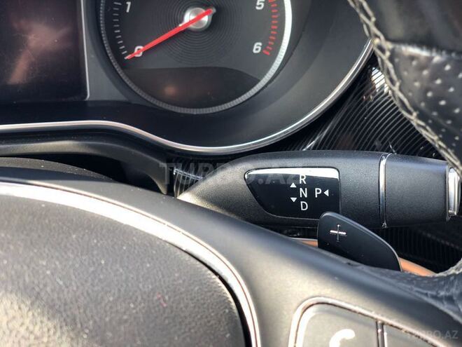 Mercedes V 220 2014, 147,000 km - 2.2 л - Bakı
