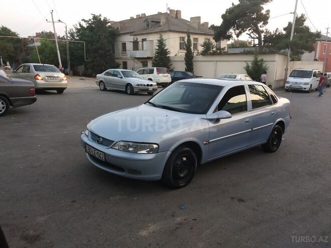 Opel Vectra 1997, 270,213 km - 1.8 l - Bakı