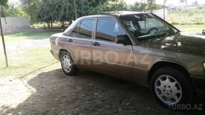 Mercedes 190 1990, 431,311 km - 0.2 l - Sabirabad